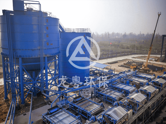 河南新鄉(xiāng)市長(zhǎng)城集團(tuán)時(shí)產(chǎn)1200t砂石線(xiàn)砂石骨料線(xiàn)污水處理